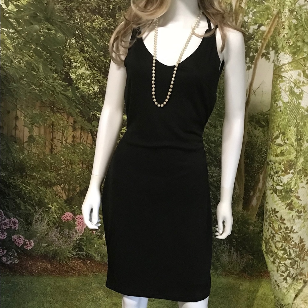Mokoru black dress